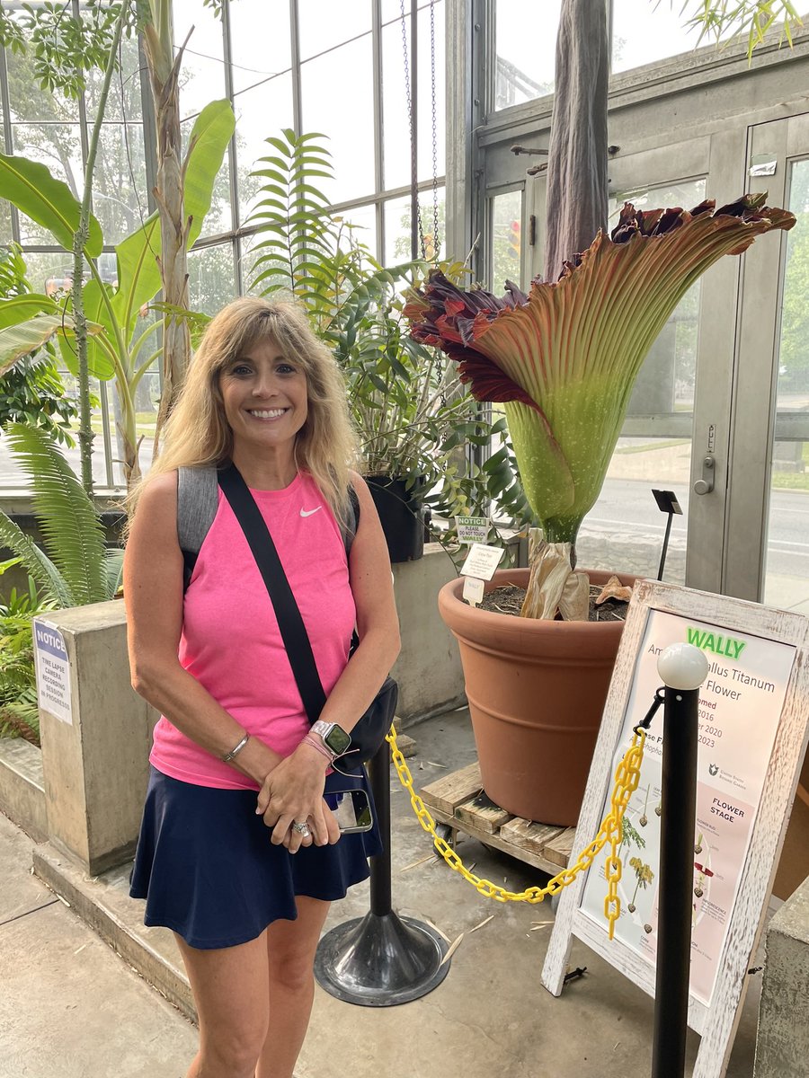 sparrow1239's tweet photo. Just three science girls enjoying Wally, the corpse flower in bloom. Imagine it waiting for us… only blooms every 3 years for about 2 days!! #CSPD Week2023 https://t.co/n8D3cDuC3t