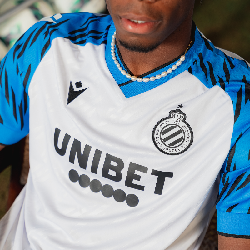 ClubBrugge's tweet photo. Gear up for 𝐠𝐥𝐨𝐫𝐲. ✨ #W78