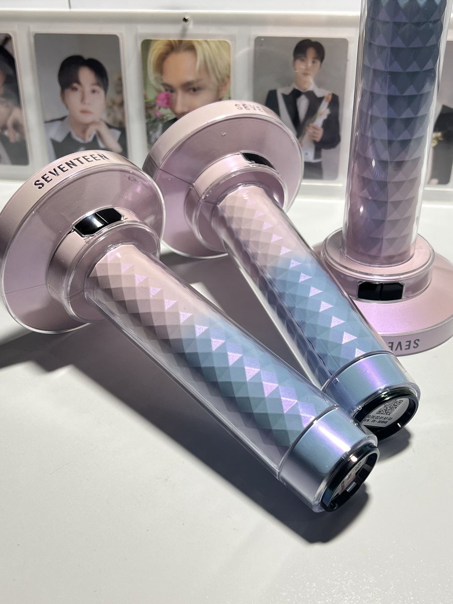 batch 1 custom caratbong v3 update 😊 Ive done 3 already. Really slow progress since I only work on this on my spare time. 

Sorry I’m unable to reply to some, but please fill up my form and waiver then once its your turn for custom, I will dm you! 💋 

xoxo,
𝒽𝑒𝓇𝒶❀