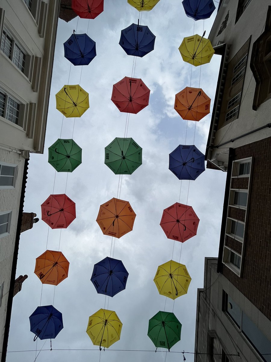 Lovely addition to the Newark sky @SaraBullimore and @newarkcreatesuk  ☂️ #ACEsupported @ace_midlands