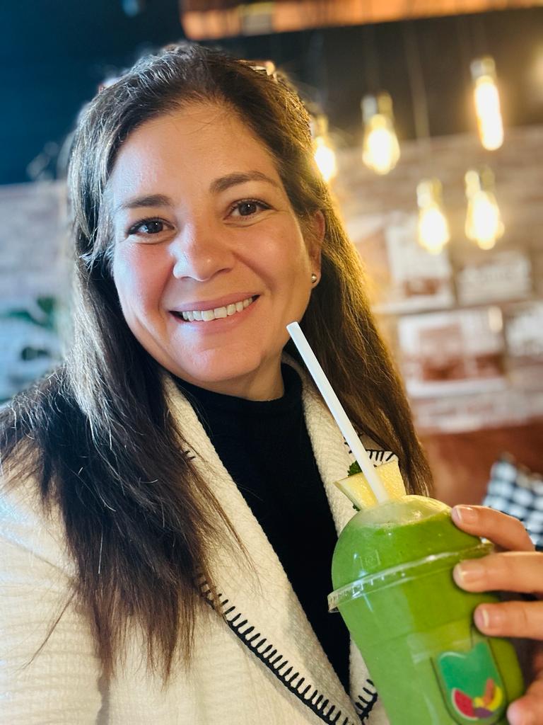 One of the maxAllure Mastermind pillars for entrepreneurship is wellness. Good eating habits help us stay on top of the game. Love this 100% all natural organic smoothie.

#maxAllure #maxAllureMastermind #DesignYourPhysicianLife #Welness #ILoveOrganic