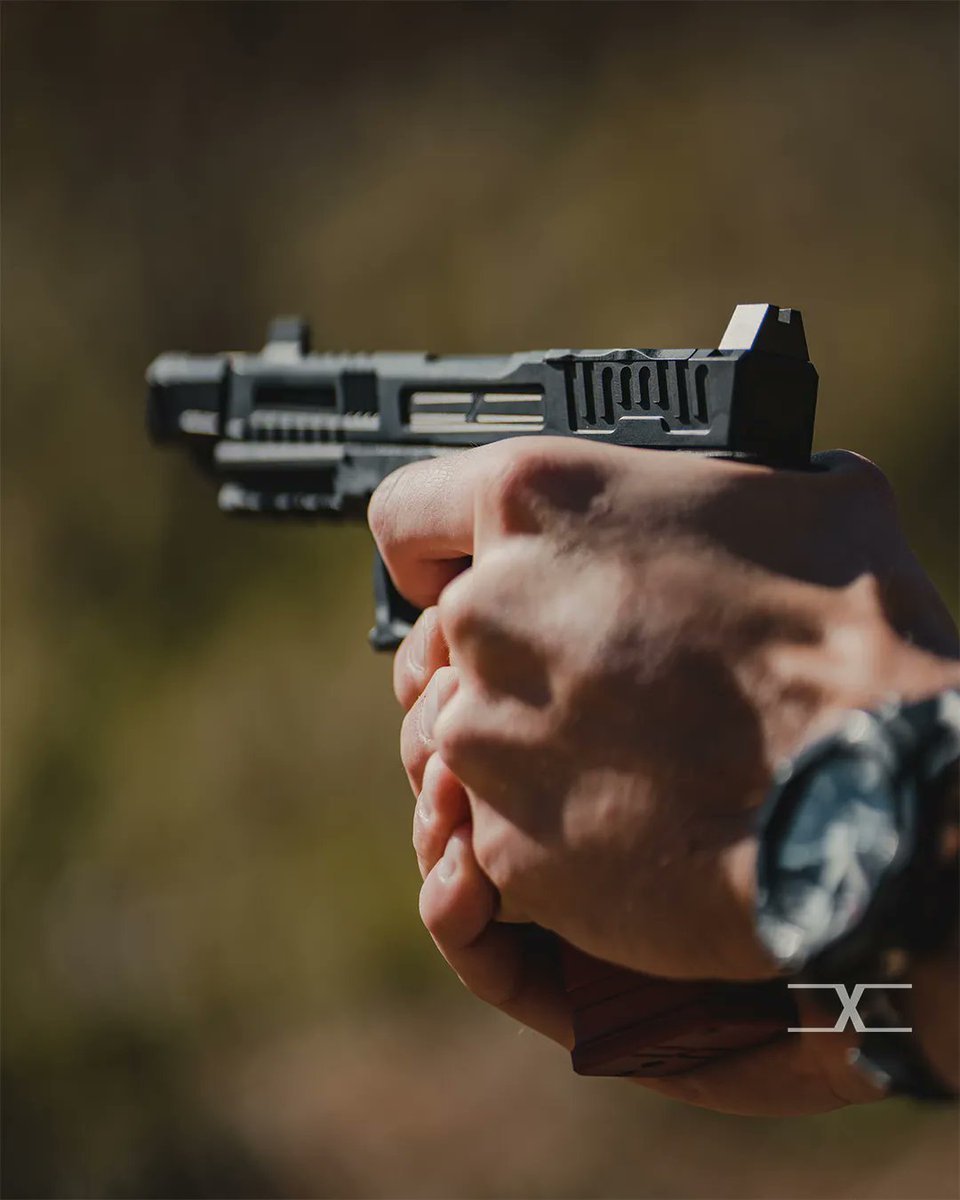 🎨 The FX-19 Hellfire is a work of art
buff.ly/42ONnLJ 
.
.
.
.
.
#FaxonFirearms #Firearms #Faxon #Manufacturing #Machining #Engineering #MadeInUSA #CCW #EDC #GunsDaily #SickGuns #GunChannels