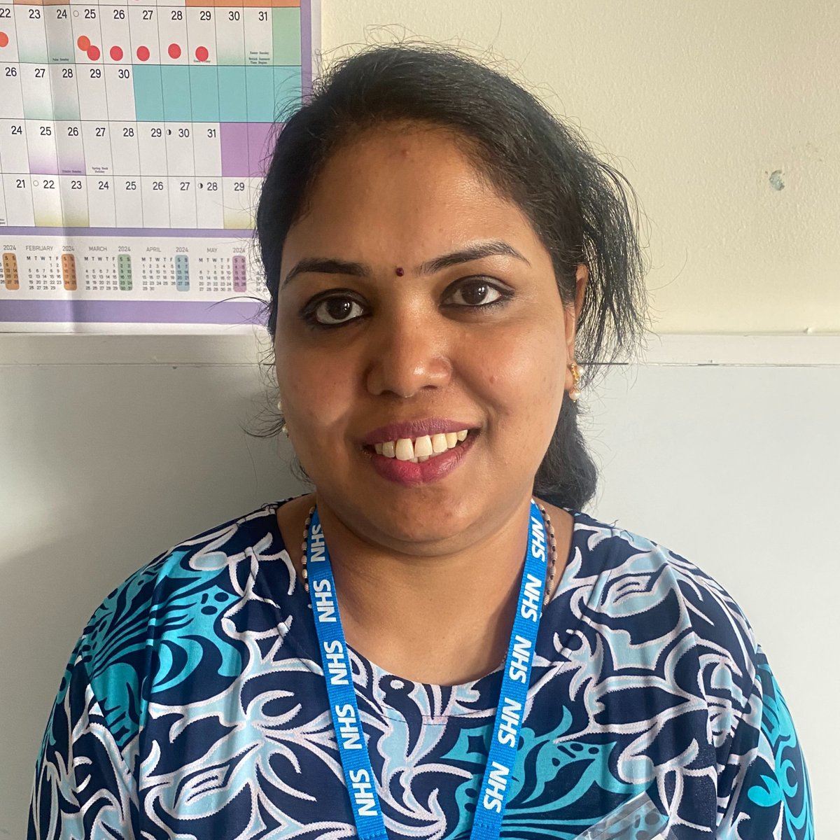 Nottingham University Hospitals (@nottmhospitals) on Twitter photo Meet Clare! ๐
She's joined NUH as part of the next cohort of international nurses <a href="/NUH_INTN_ED/">NUH International Nurse Education</a>
After pastoral week, Clare went shopping and was expecting colder weather, but is happy the sun is shining! โ๏ธ
She says she's looking forward to her training.
Welcome ๐ Meet Clare! ๐
She's joined NUH as part of the next cohort of international nurses <a href="/NUH_INTN_ED/">NUH International Nurse Education</a>
After pastoral week, Clare went shopping and was expecting colder weather, but is happy the sun is shining! โ๏ธ
She says she's looking forward to her training.
Welcome ๐