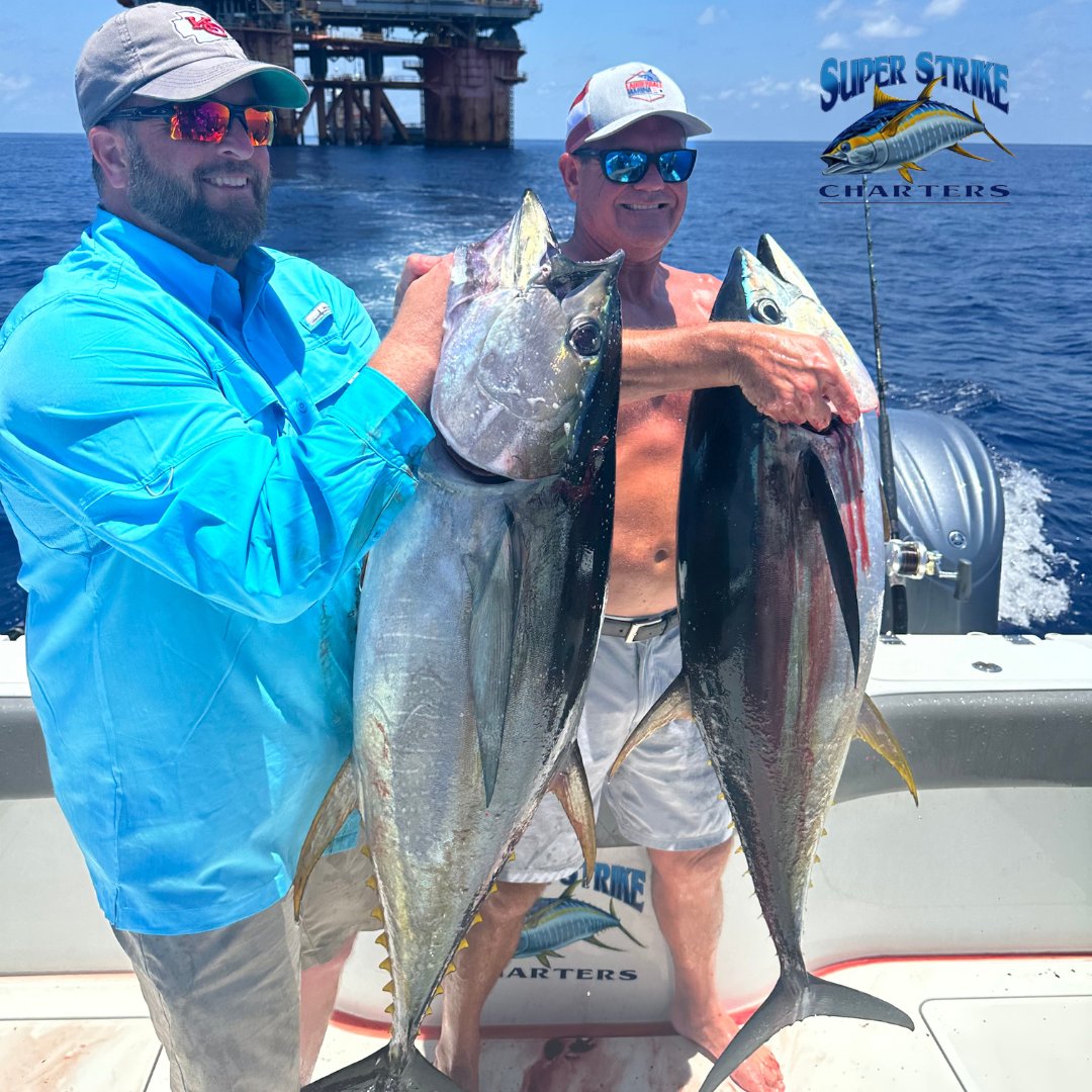 Throwing a few more shots in from the amazing offshore trip with the Smith group from #Missouri and Captain Willy B and Deckhand Eddie!

#fishing #Louisiana #Louisianafishing #gulfcoast #saltwaterfishing #fishingcharter #summer #fish #superstrike #superstrikefishingcharter