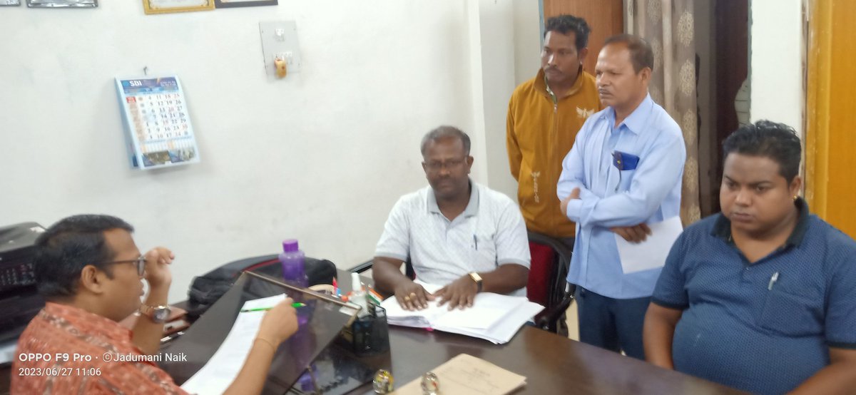 TNarayanpatna's tweet photo. Hearing of Court Cases by Tahasildar, Narayanpatna on 27.06.2023. 
@dmkoraput 
@rdmodisha https://t.co/bsH3fuSACN