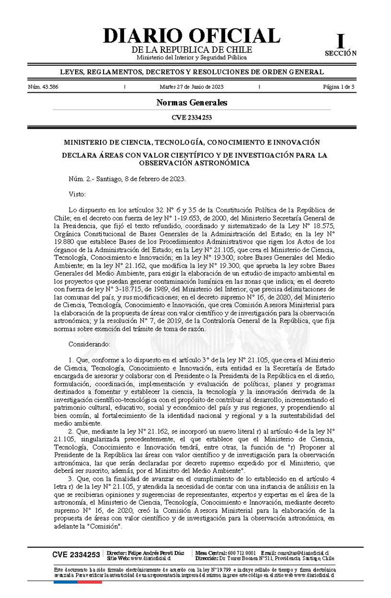 CielosChile's tweet photo. 📢¡Excelentes noticias para la preservación de los cielos oscuros! ✨
El día de ayer se publicó en el Diario Oficial el decreto que declara las áreas con valor científico y de investigación para la observación astronómica. 🔭
@min_ciencia 
https://t.co/BEwrgomL0N https://t.co/OlZbNBNDrp