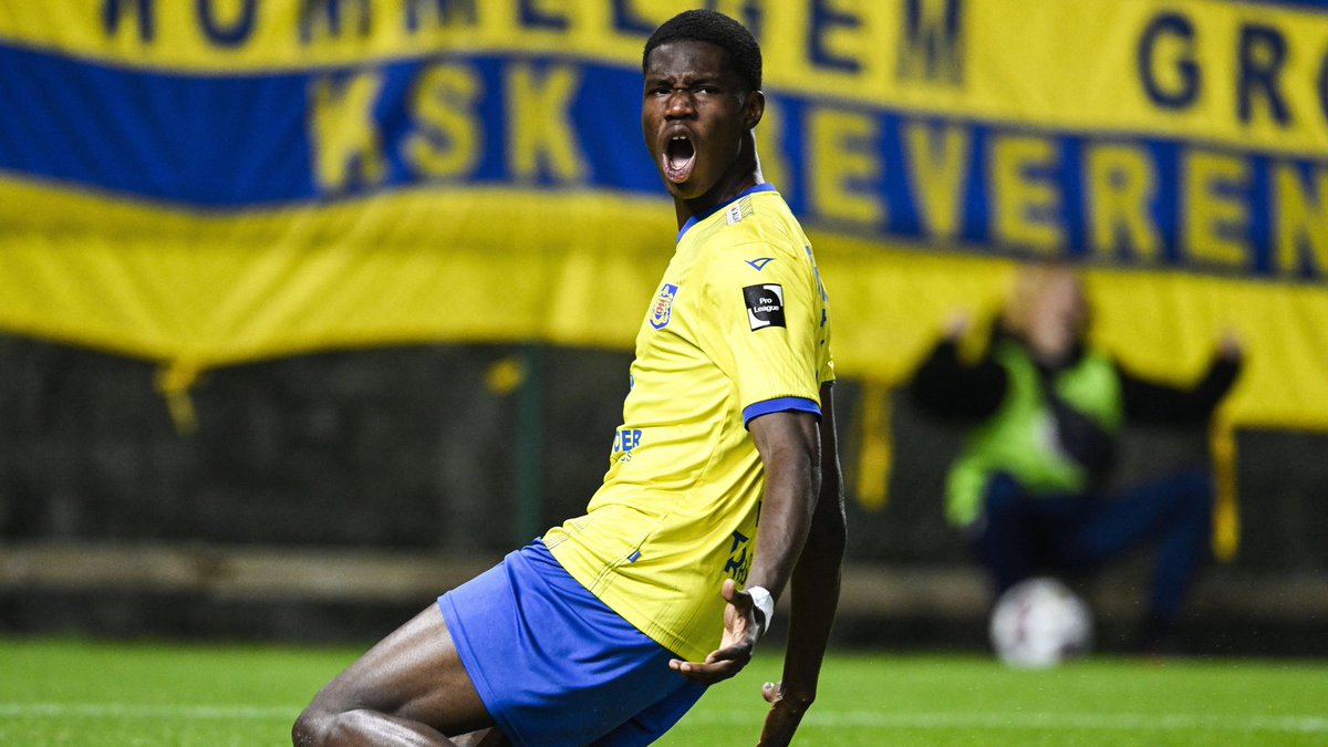 LEUPHOOT's tweet photo. 👁‍🗨 RAPPORT SCOUTING:

💬 Fiche identité: 

Thierno BARRY
20 ans - 2002
🇫🇷 France
🇧🇪 (Challenger Pro League) - SK Beveren
Avant-Centre (Droitier - 1m95)

(♥️ &amp; 🔁 apprécié)
↘️ THREAD ↙️ https://t.co/nTz6fuYh2O