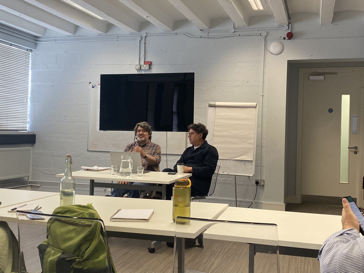 screendirectors's tweet photo. Today we heard from Ken Wardrop and @MarcIsaacs2 about their documentary films as a part of the Visual Storytelling session of our programme #exploringreality https://t.co/PV1ErSKwbx