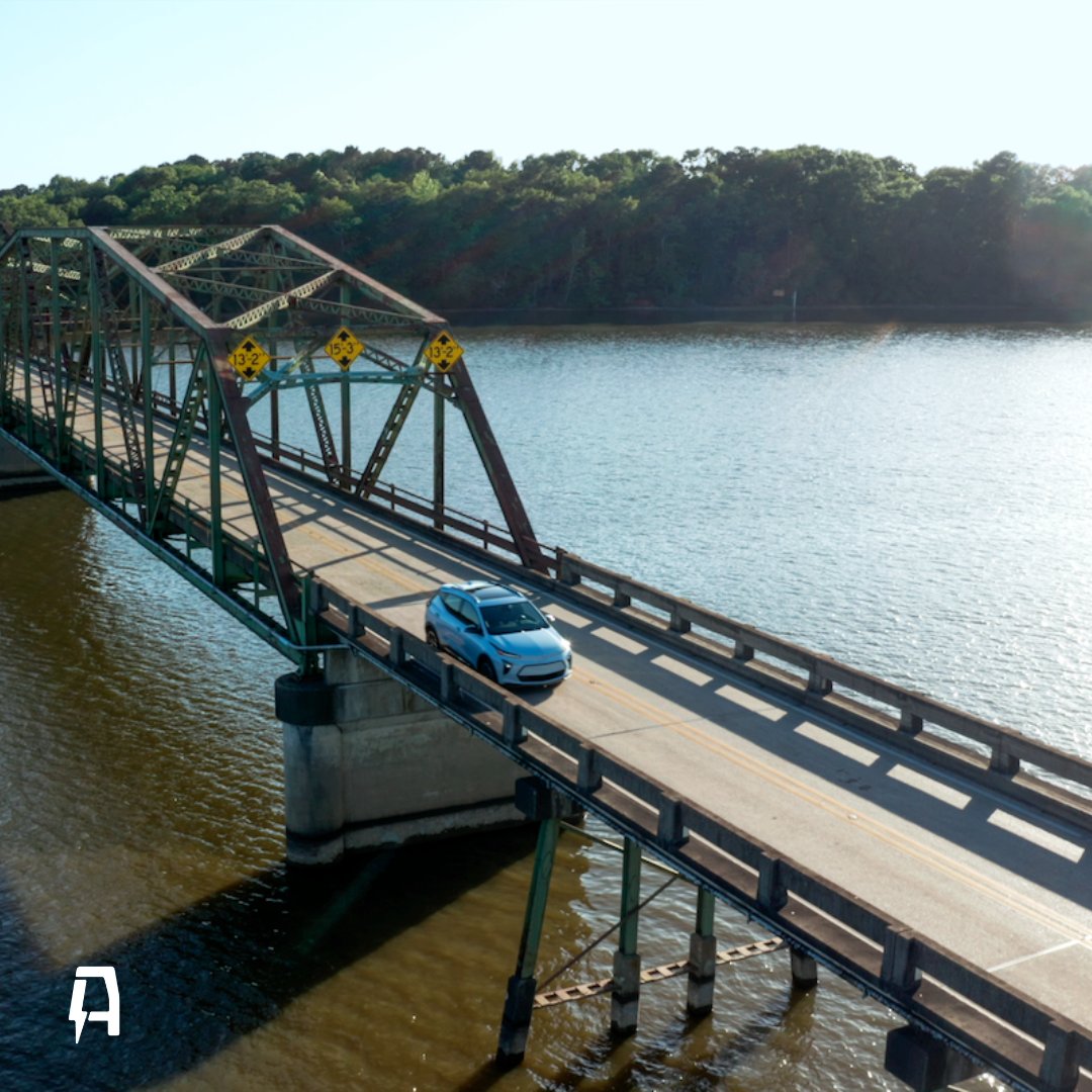 DriveEVAlabama's tweet photo. With many models averaging over 300 miles of range, you can go a long way in an #EV before needing a charge. Where are you road tripping this summer?
#ForWhateverDrivesYou #DriveElectric #ElectricVehicles https://t.co/xOehTsGMnZ