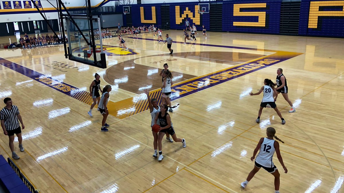 UWSPWBB tweet picture