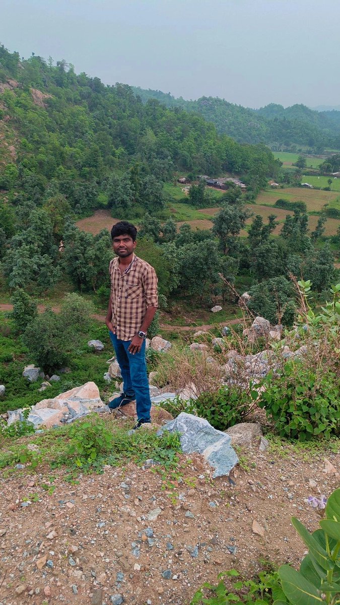 RahulkumarAsari's tweet photo. જીવન એક પ્રશ્નપત્ર જેવું જ છે અહીં કશું વૈકલ્પિક નથી બધું અનિવાર્ય જ છે...!! https://t.co/kAPPw2jQBq