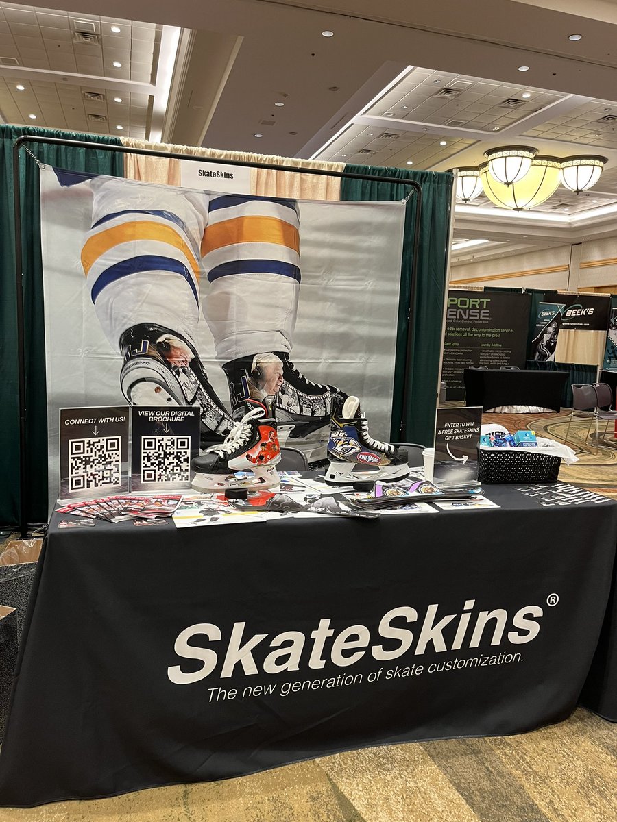 We had an awesome trip to Phoenix for the PHATS/SPHEM conference! Such a great opportunity to showcase #SkateSkins to the top equipment managers in the NHL, AHL, NCAA and Juniors. More work on the way 👉🏼