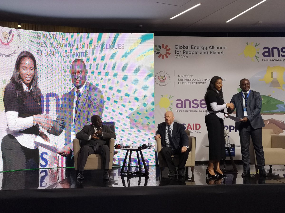IevaIndre's tweet photo. @repp_energy @Camco_tweets investee @CongoNuru (provisionally) awarded @SEforALLorg UEF #RBF for 3,800 connections in Kindu #DRC supporting the policy objectives of the #GoDRC! Félicitations !
@anser_rdc #SDG7 #TableRondeANSER #climatefinance #electrification #energyaccess https://t.co/H9OvnPMXlQ