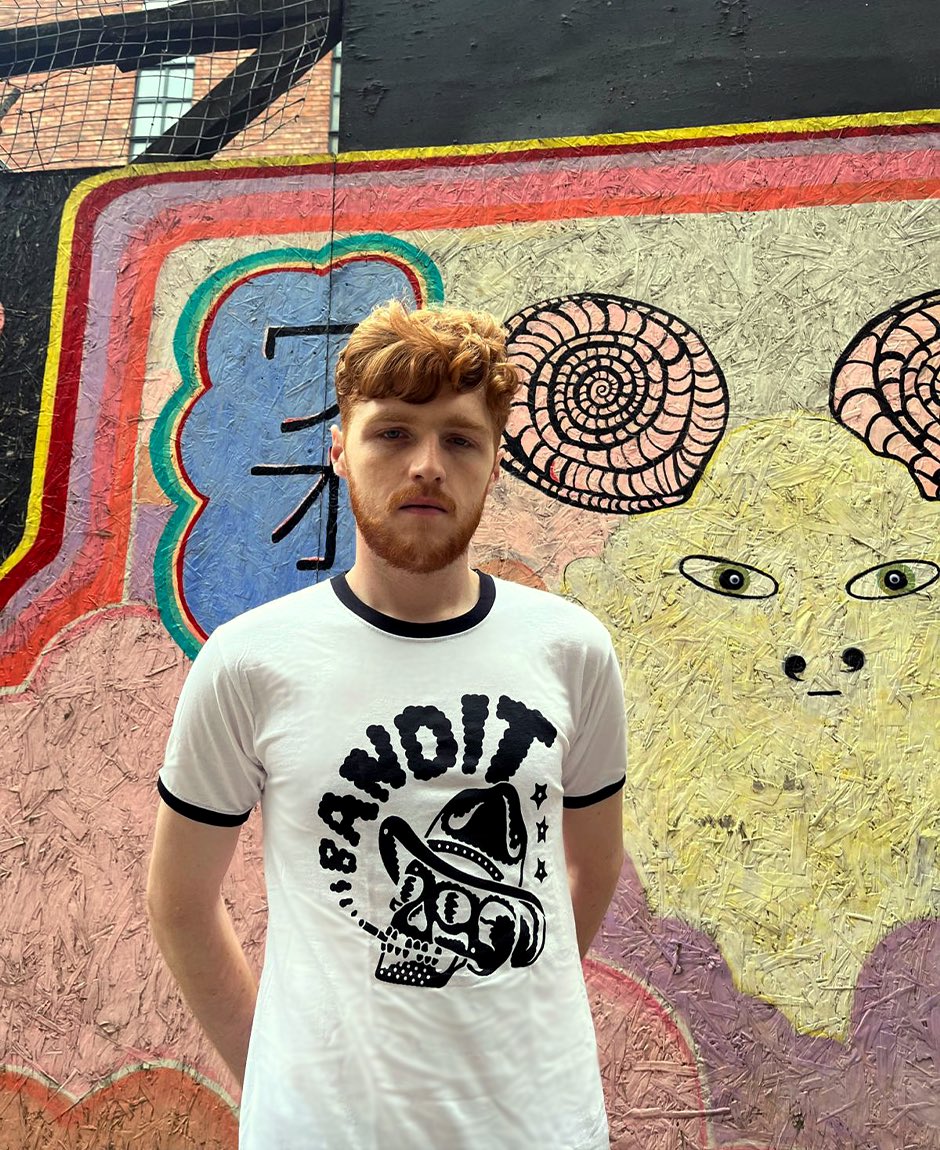 banditlpool's tweet photo. Alreeet rockstars, to celebrate the announcement of We'll Be Alreet, we’ve dropped the price of the last few sizes of our cowboy ringer tees here - 

https://t.co/CDfJjat0nf

Maybe we’ll even announce some shows for you to wear them too 🚬☠️ https://t.co/b7ctnPpR92