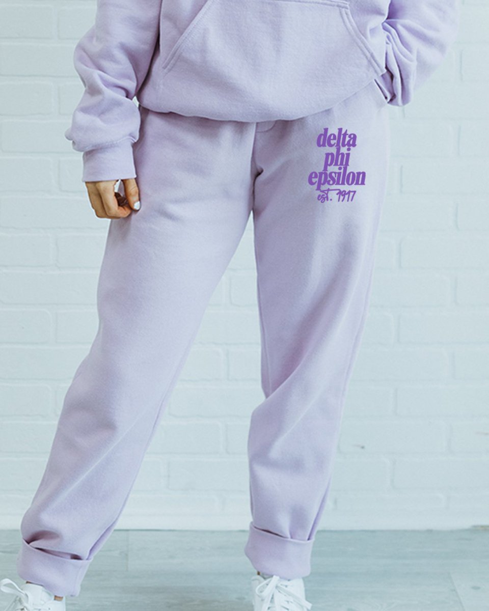 DPhiEIHQ's tweet photo. Upgrade your wardrobe and show off your sorority pride when you shop DPhiE! 🙌
Visit https://t.co/1fWOaUO4nR and browse our collection of apparel, gifts, jewelry, and more!
#ShopDphiE #DeltaPhiEpsilon #Merch https://t.co/hEJCZXBgtV