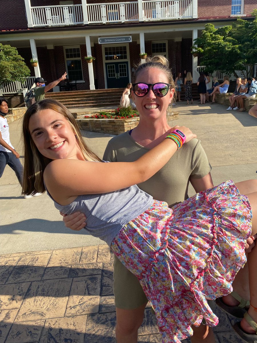 Campaigners tonight: 8pm @ the Bohl house! 

Ev is teaching🎉