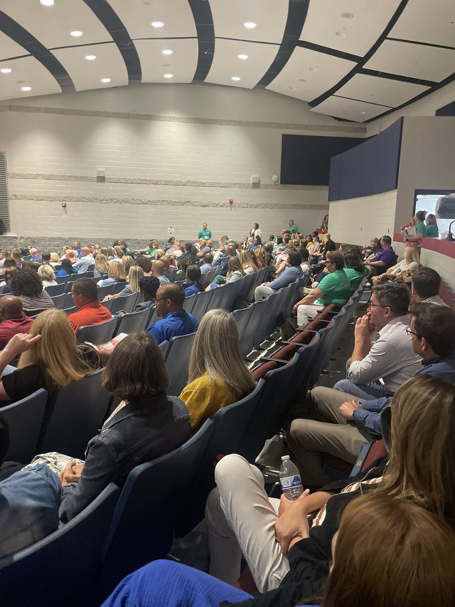 Regional Leadership Summit tweet media