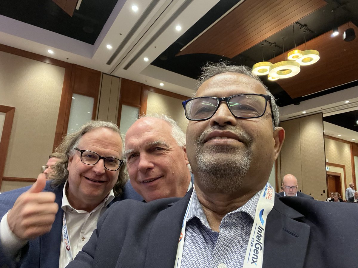 3 amigos taking in the last few hours of Vet Health Global!  
#vethealthglobal23 #vethealthglobal #conference #networking #animalhealth