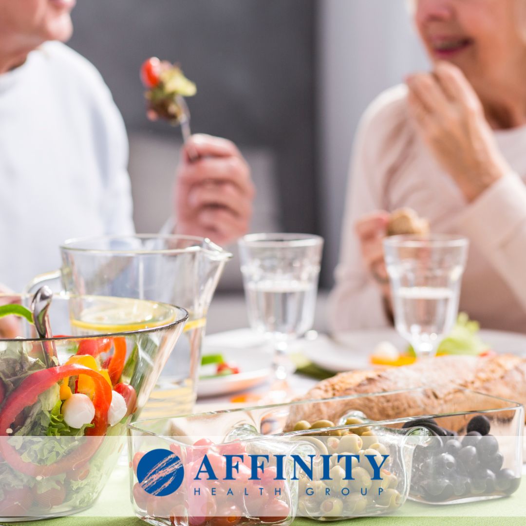 AffinityMonroe's tweet photo. If you're a #diabetic, when it comes to eating: Take it slow! 🐌 This will help keep your blood glucose levels at a normal level. https://t.co/o7REjdtlJj