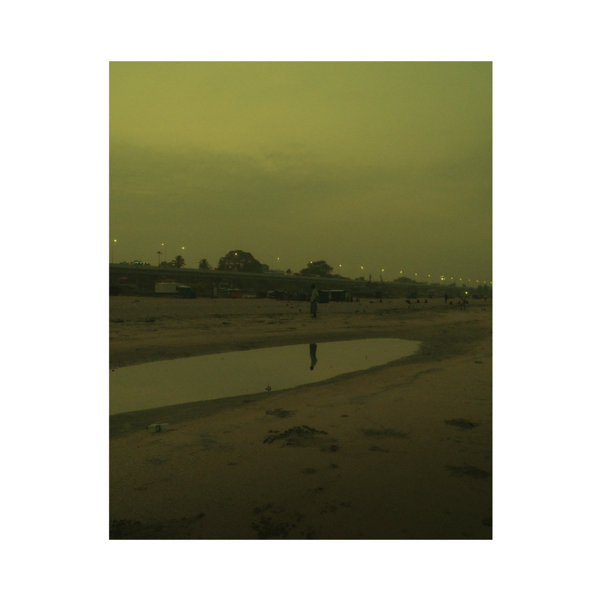 //  Morning beach scenes [8/24]
Location :  Alappuzha beach

Feel free to show your support