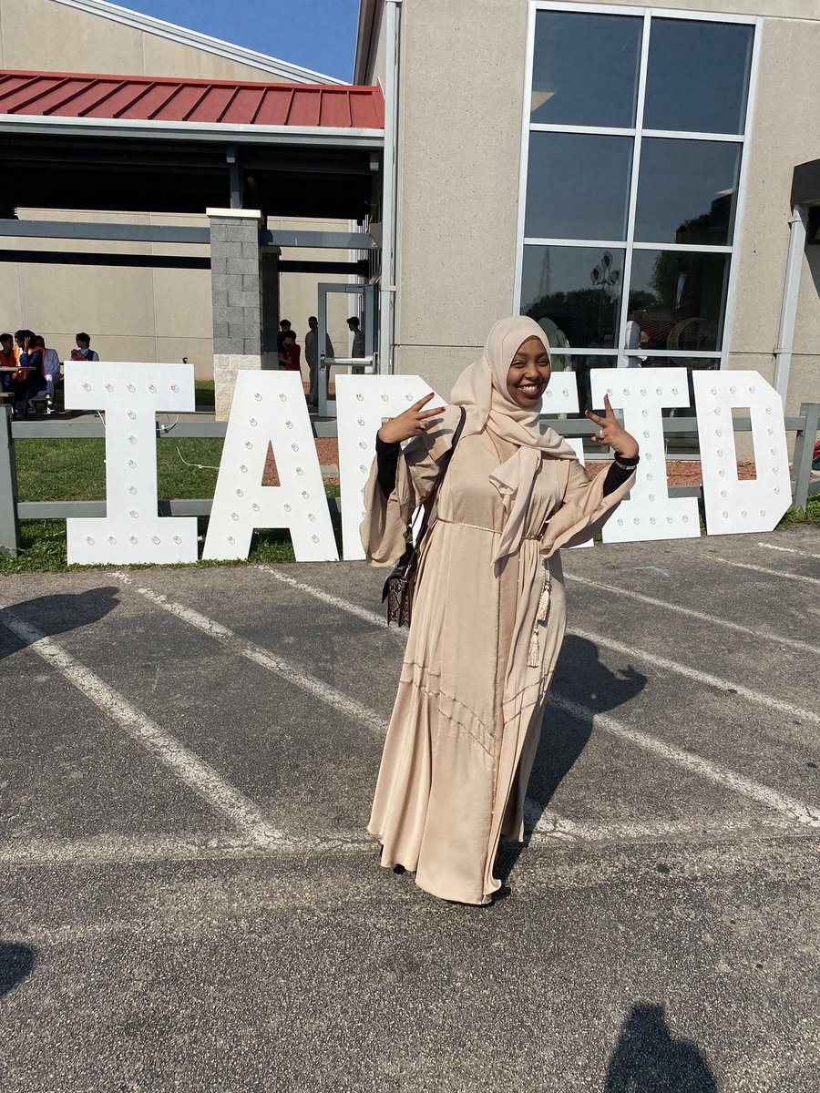 #EidAlAdha Mubarak Universal family, May Allah Allah grant an opportunity for Hajj for those of us who have not been yet.  Wishing you all a blessed celebration. So here for #BlackoutEid