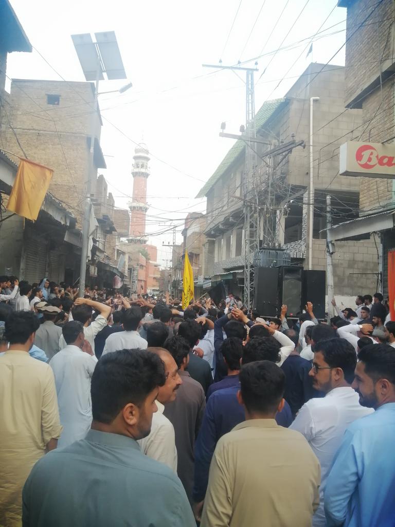 shaban_bangash's tweet photo. #ایک_ریاست_دوقانون_نامنظور_نامنظور_پاراچنار 
انصاف دو انصاف دو https://t.co/ejAT1JMWPv