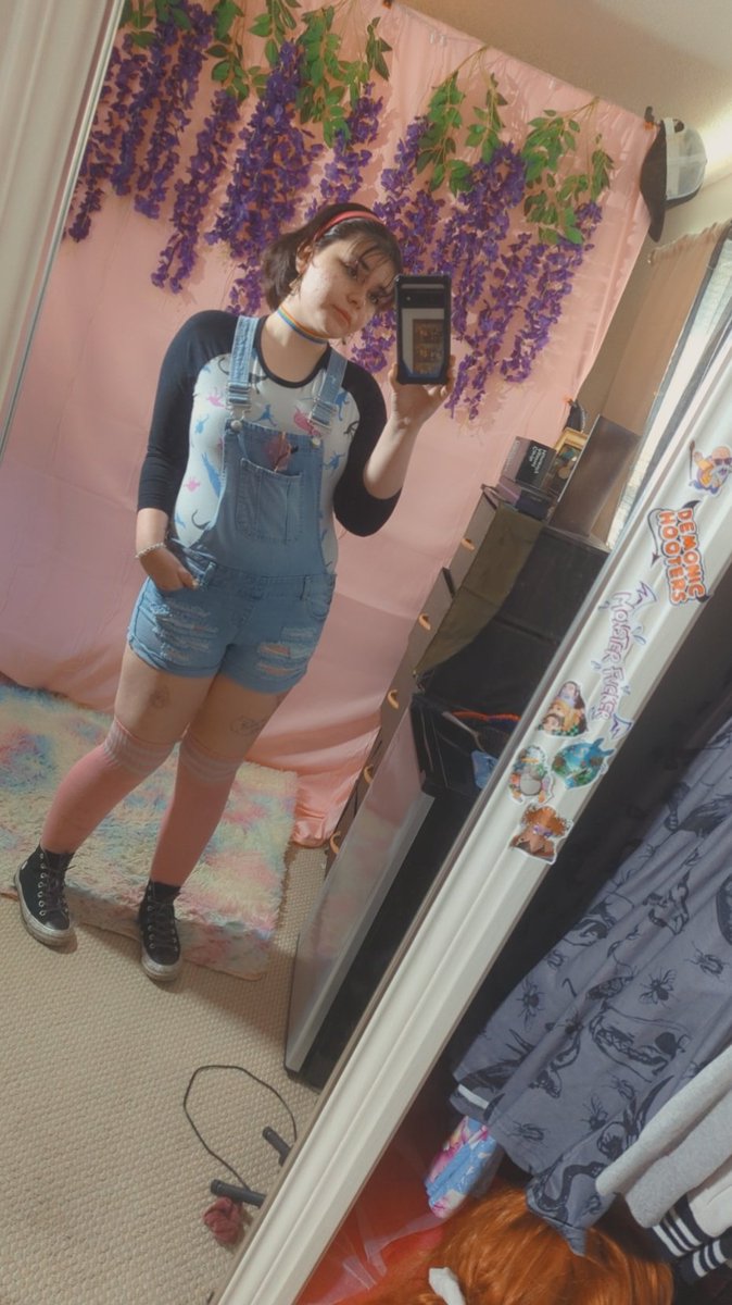 CroisantCosplay's tweet photo. Sorry my page has been pretty dead, haven't really had the time to cosplay but here's a selfie of this cute outfit. https://t.co/SfByb5lRpG