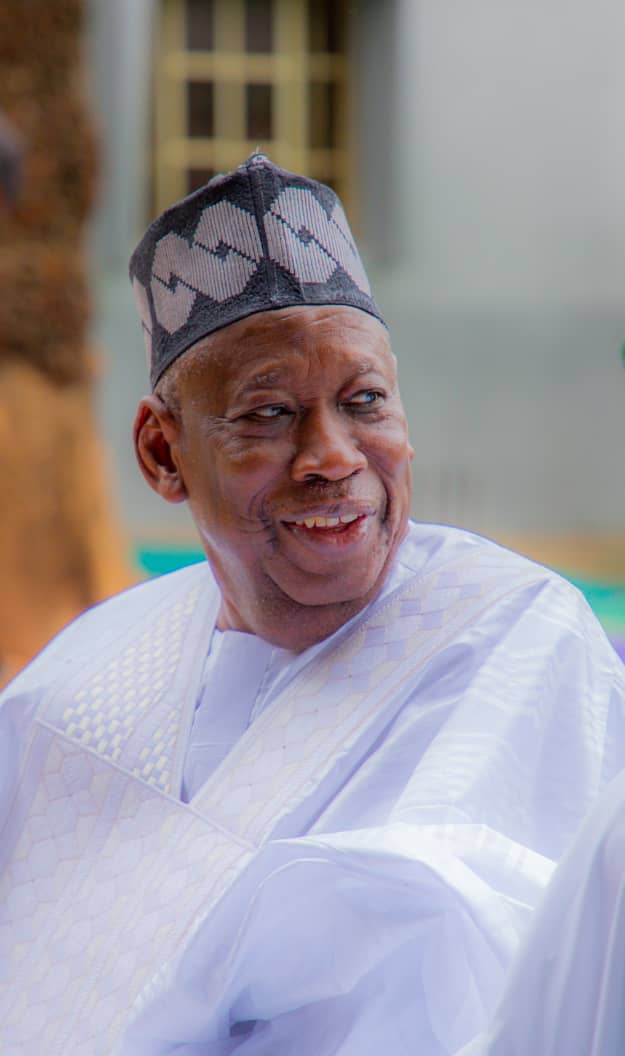 Dawakiii's tweet image. Ganduje deserve love not hate 🙏 
Retweet for baba ❤  like for baba