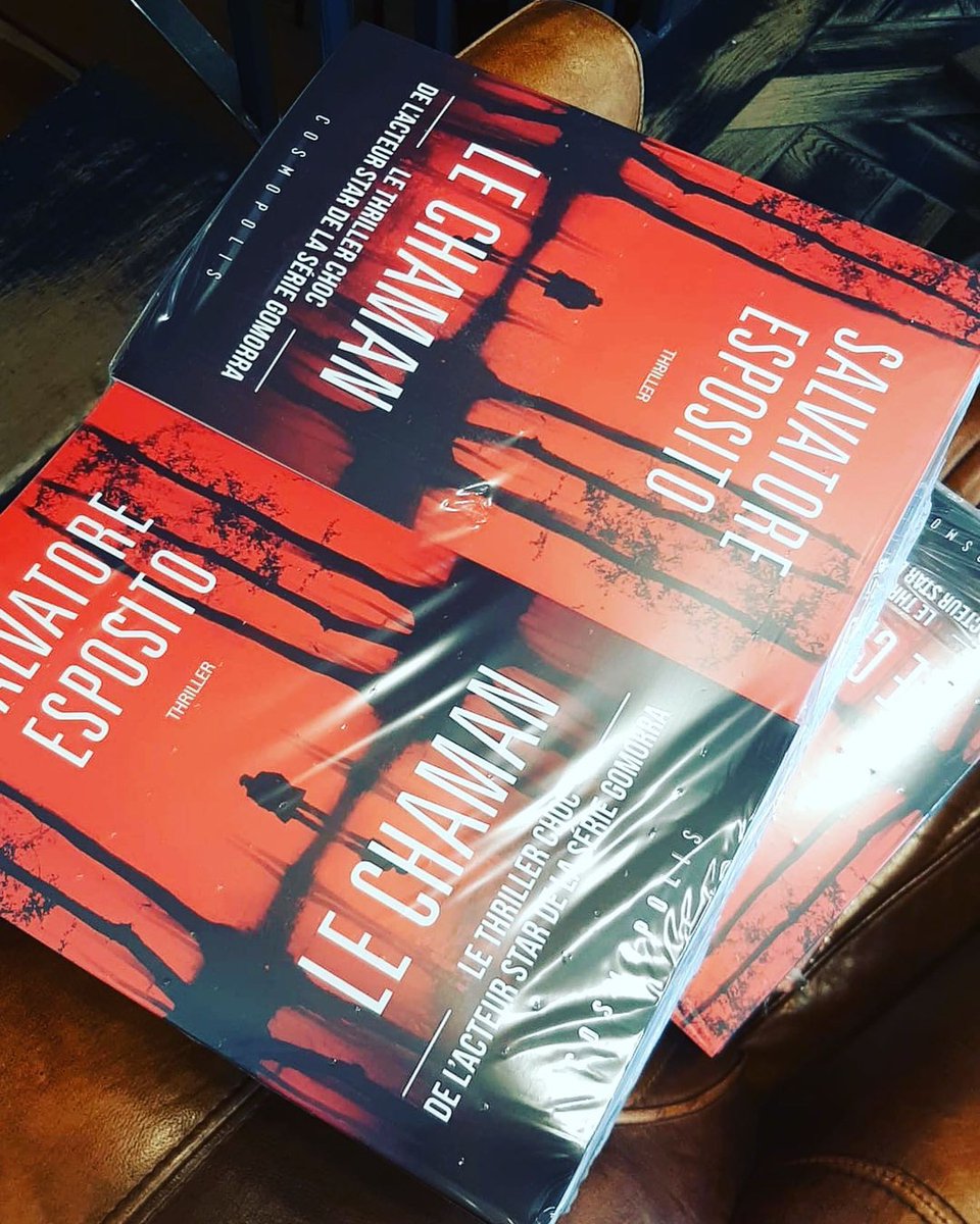 Cosmopolis_Ed's tweet photo. Le Chaman, le polar magistral de Salvatore Esposito, l'acteur star de la série Gomorra, disponible partout

#sériegomorra #gomorra #gomorrasaison1 #gomorrasaison2 #gomorrasaison3 #gomorrasaison4 #genarosevastano #salvatoreesposito https://t.co/lbwozxB8vu