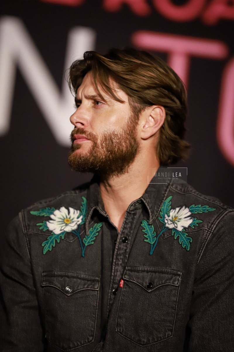 jensen ackles being SO FINE; a thread