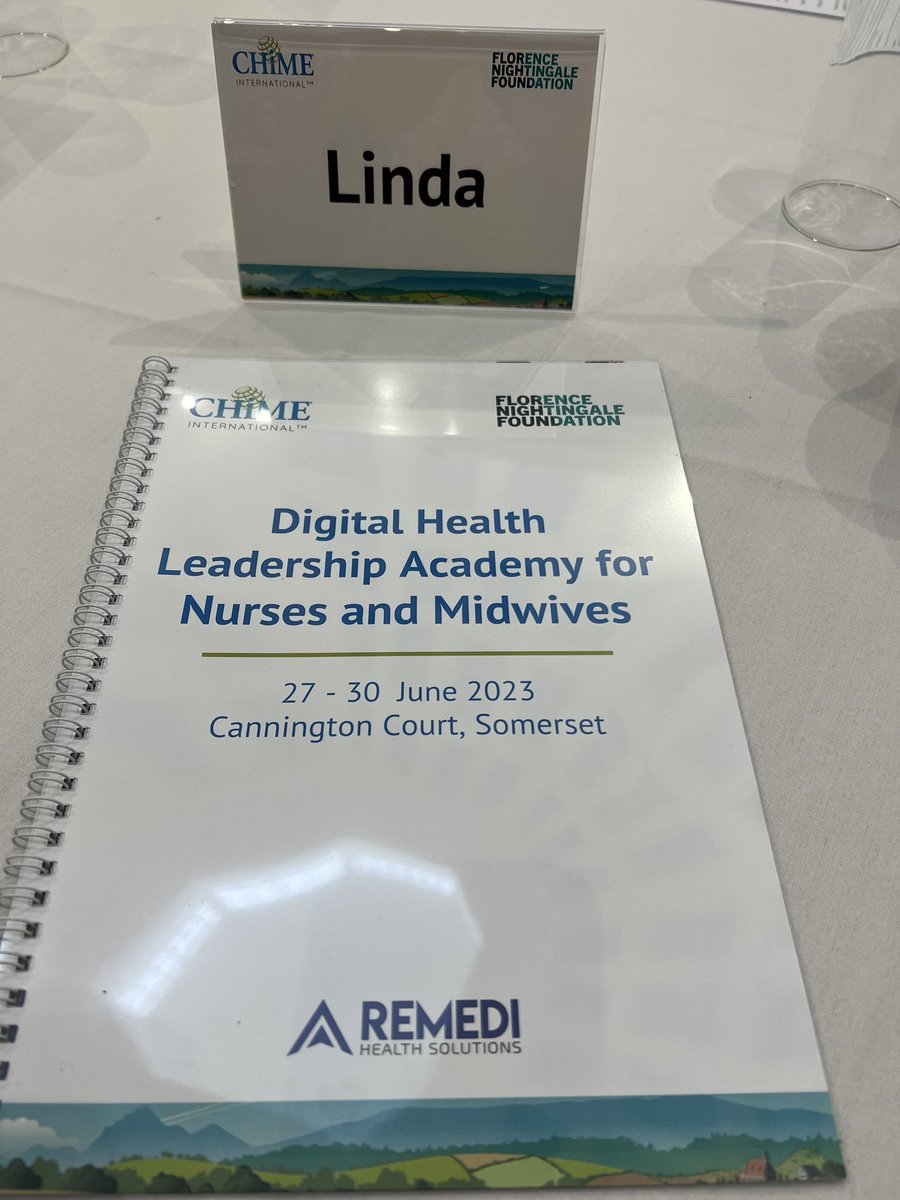 Linda Havard 💙 tweet media