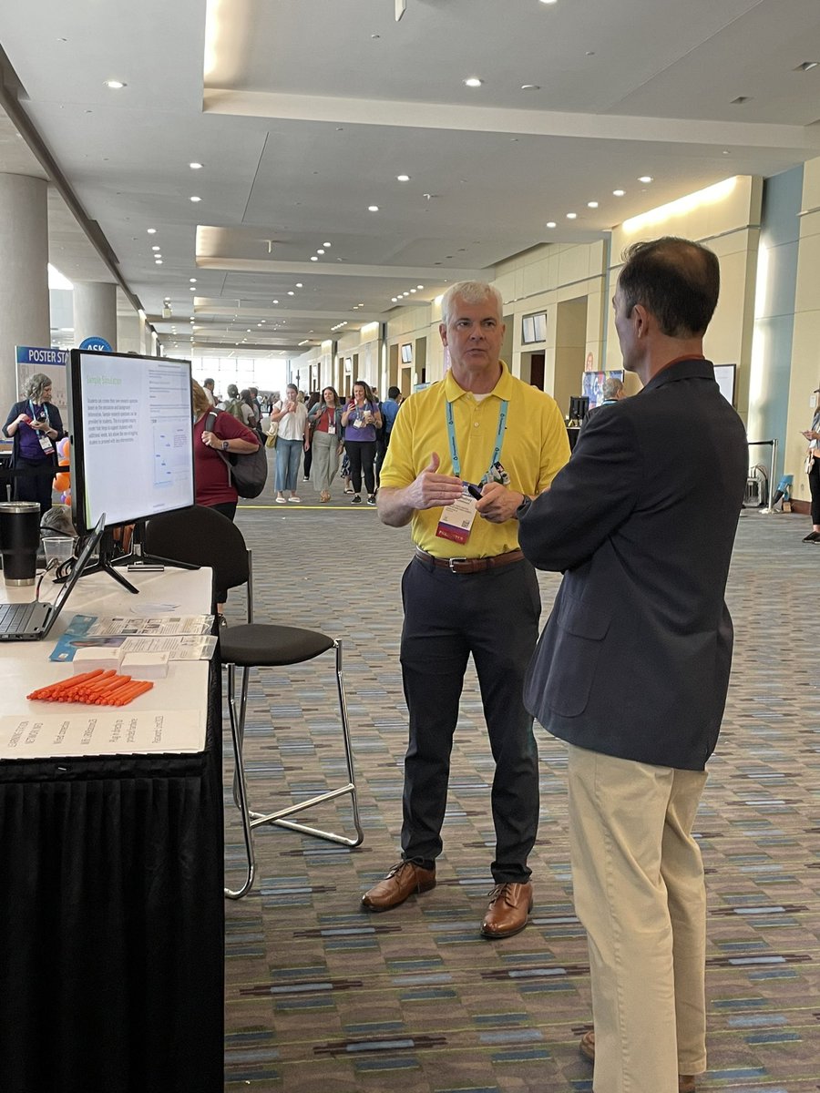 Science4UsSays's tweet photo. 💫Dr Culverhouse sharing the science literacy love up on the Terrace! Do you Sim?! #ISTELive #ISTELive23 #ScienceEVERYday🎉 @ExploreLearning #NewportNewsVA https://t.co/QYvVk8hhDq