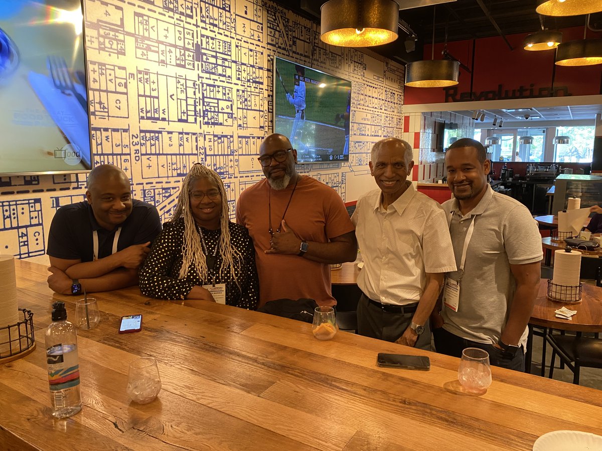 NCCUSLIS's tweet photo. Thank you to Dwain Teague and NCCU Institutional Advancement for organizing a SLIS alumni meet-up in Chicago during last week's  @ALALibrary conference. #nccualumni #nccu #slis #alaconference #ala23 #chicago #hbcu https://t.co/VgTBk4tXT4