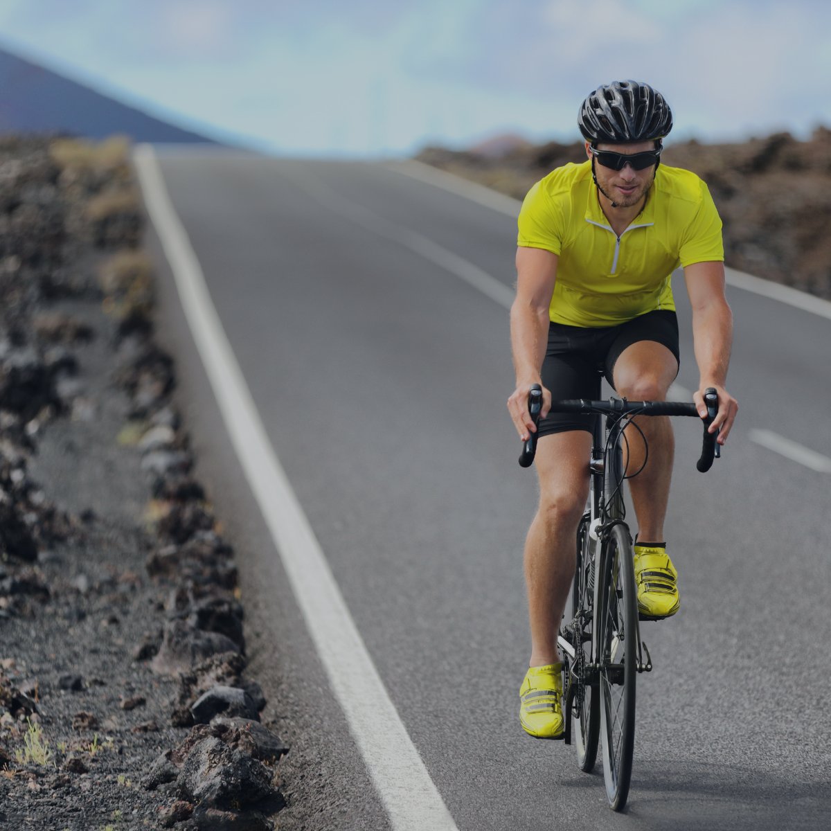 cartercullenlaw's tweet photo. Do you own a Giro Merit Helmet? If yes, check to see if it's included in their recent recall and take immediate action.

Stop using the helmet and contact Giro for a free replacement or refund. Your safety matters! https://t.co/Ak9VmWnJKb https://t.co/7YKOBuuIAe