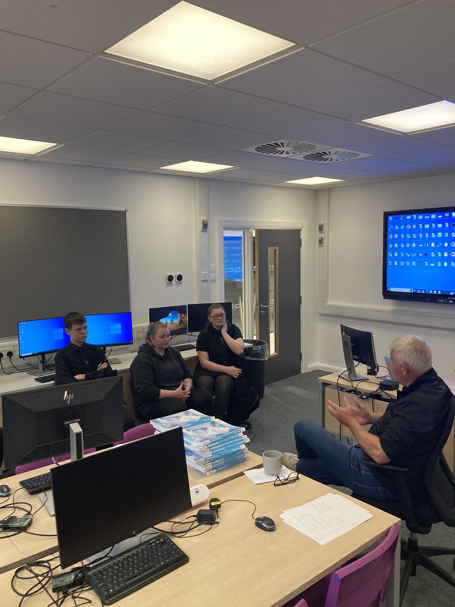 Computing Science @ Girvan Academy tweet media