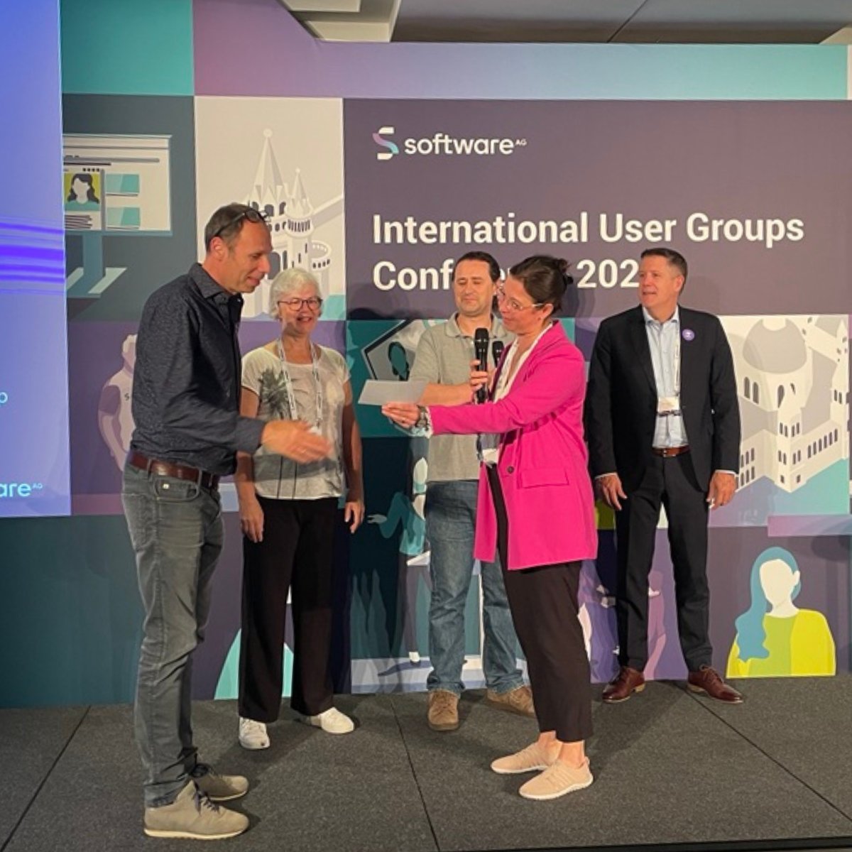 Did you miss this year's #IUG2023? Are you keen to exchange ideas with other #ARIS users? Then join your local ARIS user group and be there at one of the next events near you: bit.ly/3PxITWQ