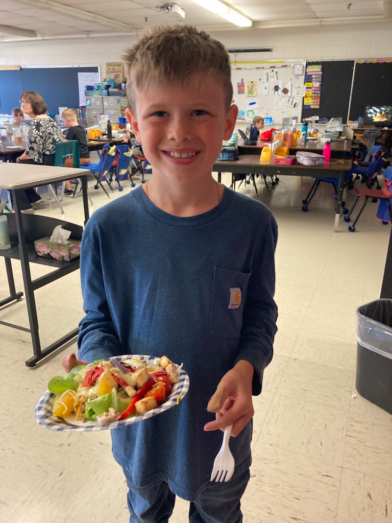 What do you get with 3 packages of seed, sunshine, rain, soil, and tender loving care? Salad for a whole class! Ms. Webber-Cook's grade 2/3 class enjoyed a "Salad Day" on June 27, made from the lettuce and spinach they grew themselves in the school garden. #CCRCE_NS