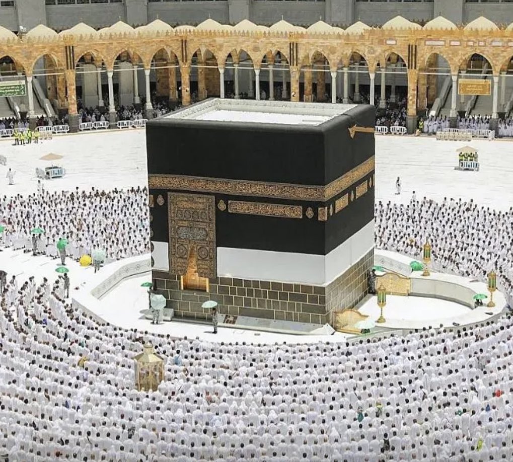 K1hrbi's tweet photo. في المشاعر المقدّسه لابد للمشاعر الشّعريّة أن تفيض، هذه قصيدة عفويّة كتبتها إثر حجّتي الأولى هذا العام، ونسأل الله لي ولكم يا أحبّه أن يتقبّل أعمالنا وأعمالكم خالصتًا لوجهه الكريم، 
وكل عام وأنتم بخير .
—————

القصيدة-
لبّيك حجّه: https://t.co/8MZs0QbOMv