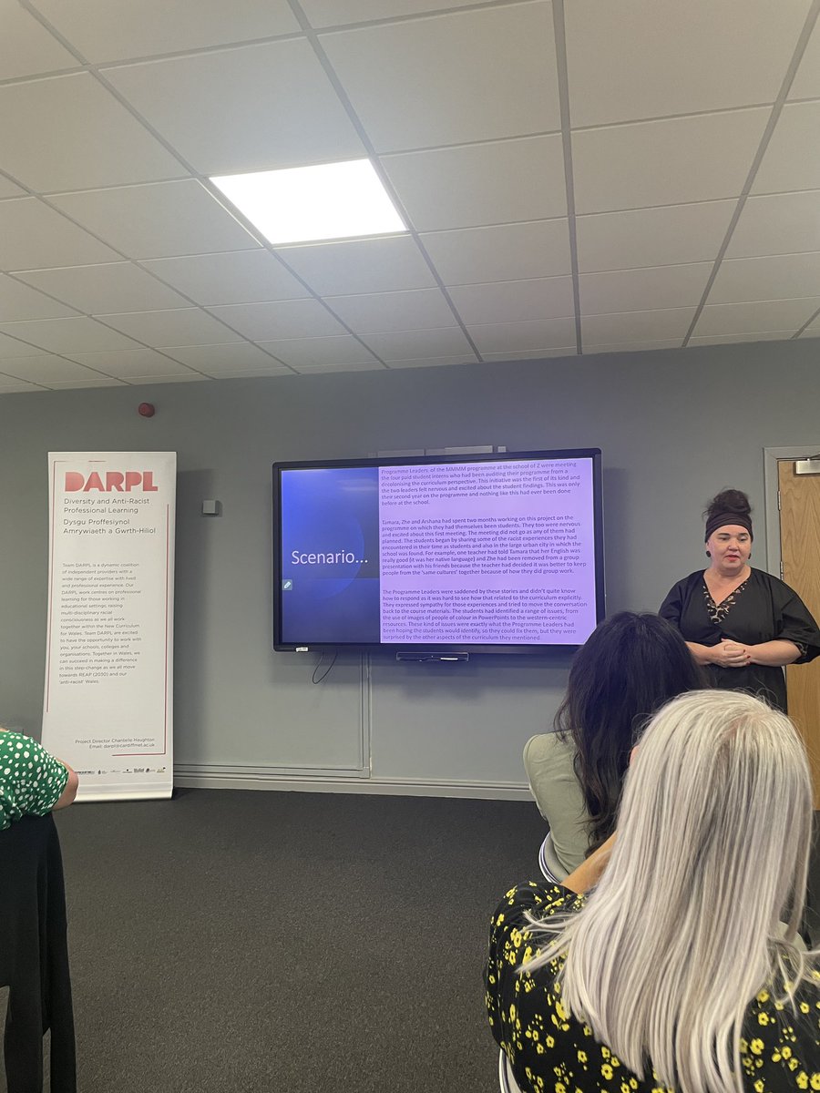 Mrs Jones tweet media