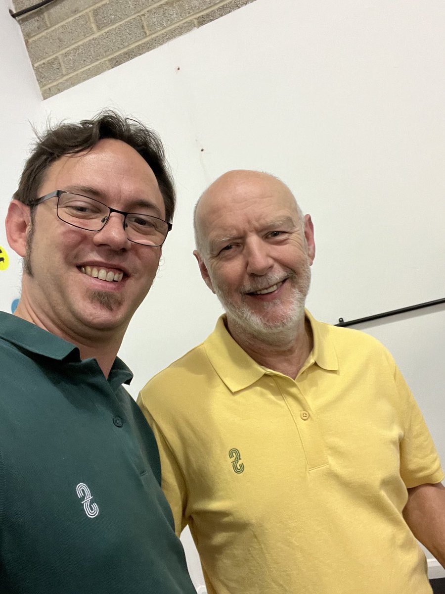 Repping the brand ⁦<a href="/MrShaw75/">Mr Shaw 75</a>⁩ ⁦<a href="/KMShaw75/">Karl shaw</a>⁩ at the awesome ⁦<a href="/wearebriight/">Briight</a>⁩ pizza social event! ⁦<a href="/wordbloke/">Richard Pettinger</a>⁩ ⁦<a href="/circulayo/">Circulayo</a>⁩ ⁦<a href="/MarketingDerby/">Marketing Derby</a>⁩ #derby #networking