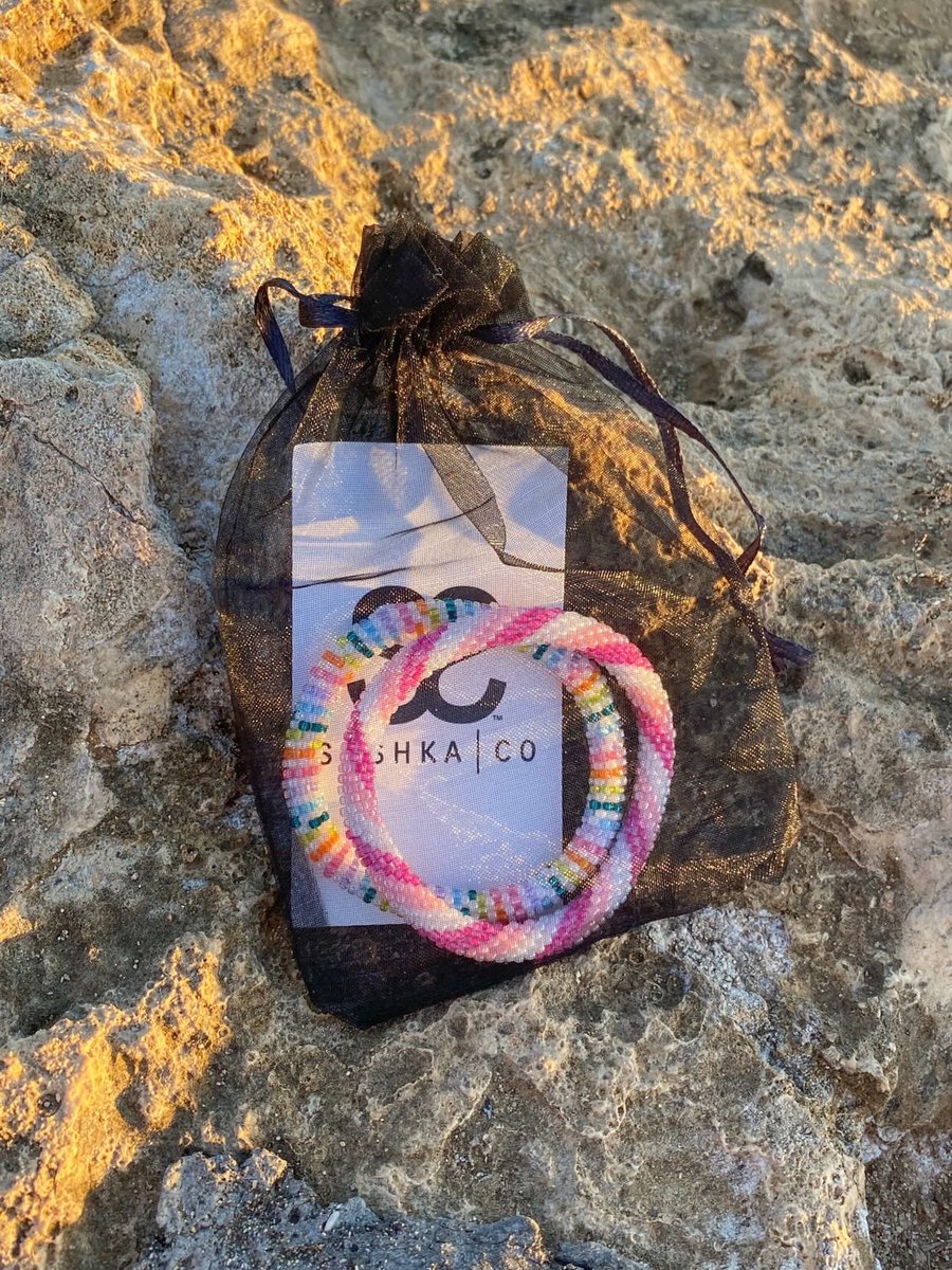 Beach life with a touch of glam✨ 

sashkaco.com/collections/sa…

#shop #jewelry #love #fun #smallbusiness #foryou #bff #gift #beach #vacation #fashion #summervibes #summeroutfit #summer2023 #girls #whattowear #outfit #musthave #ootd #vacationmode #outfitinspo #beachbabe