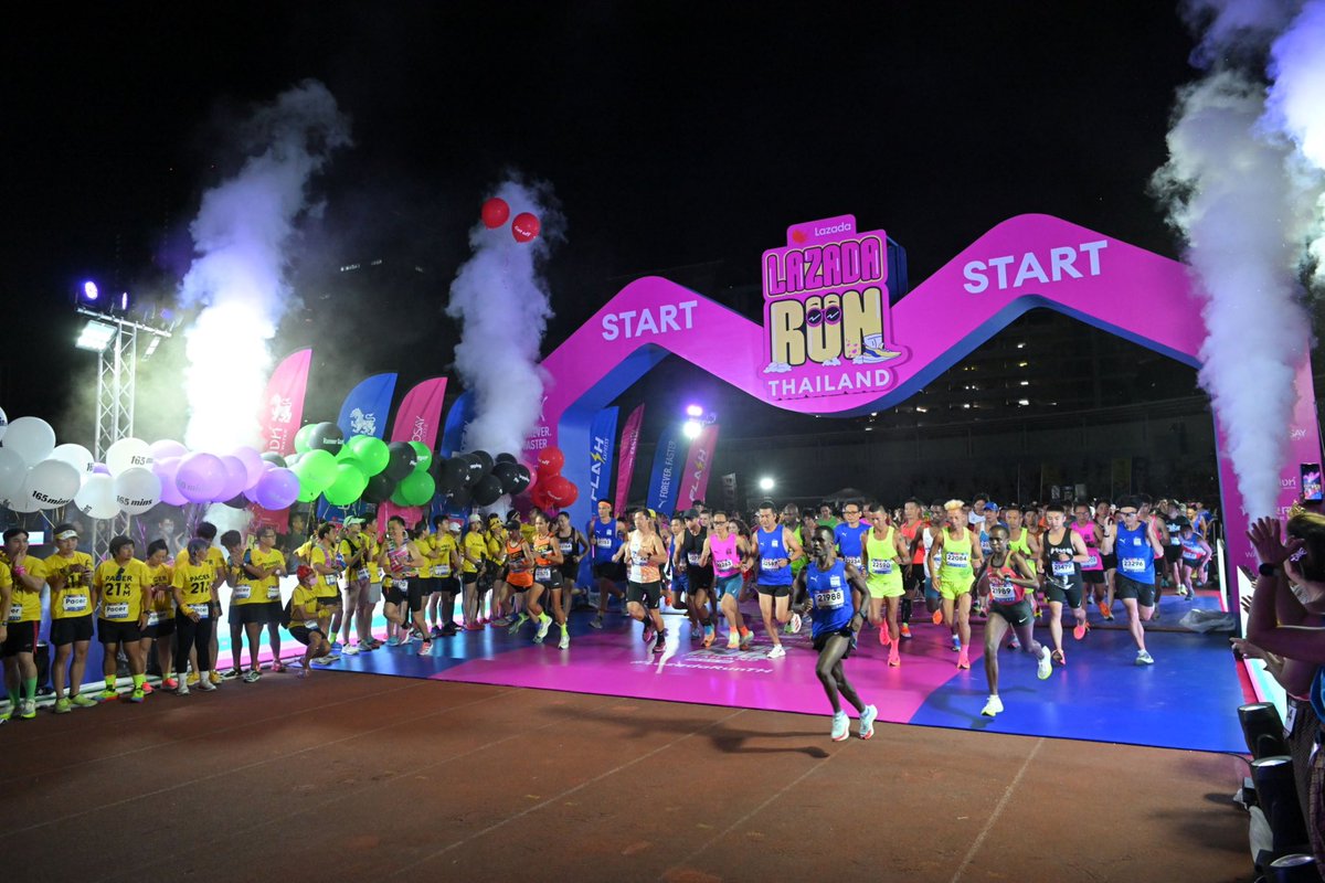NGnewsgen's tweet photo. ลาซาด้า นำทัพนักวิ่งร่วมหมื่นคน เพิ่มความฟิตกับ Lazada Run งานวิ่งครั้งใหญ่ระดับภูมิภาค พร้อมพาผู้ชนะบินลัดฟ้าร่วมแข่งที่สิงคโปร์🔗 https://t.co/heRStE3IJ4😊

#AddFitnessToLife #วิ่งอันล็อกลิมิตเพิ่มความฟิตให้ชีวิต #LazadaRunTH #LazadaTH https://t.co/uFZS5akj0I