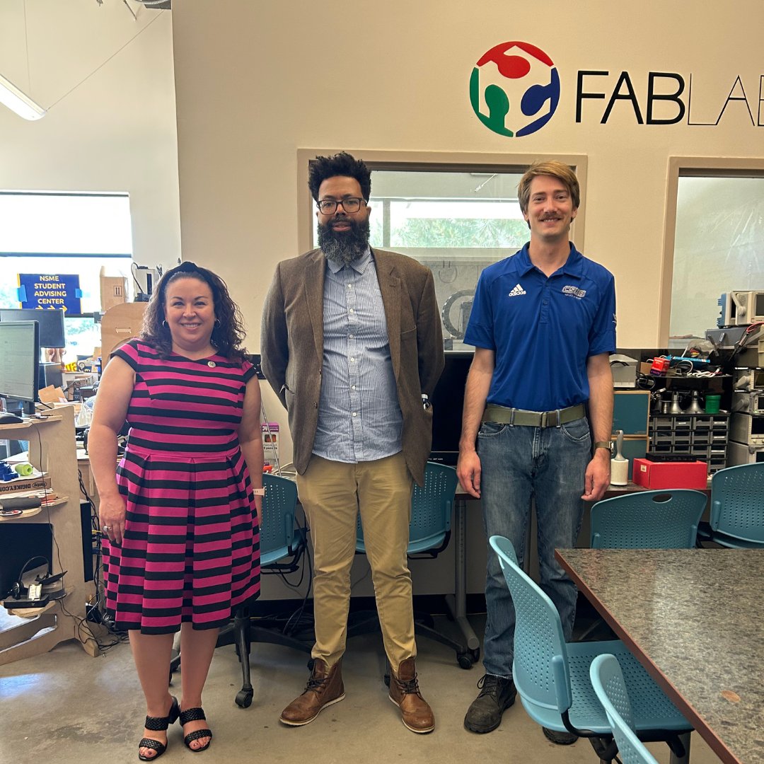 Rodney just had an unforgettable experience at the CSU Bakersfield Fab Lab, where he had the pleasure of meeting Heather Pennella and Bobby Hartsock. Looking forward to continuing to work with them in supporting the Fab Lab's mission. #CSUBakersfieldFabLab #fablabnetwork