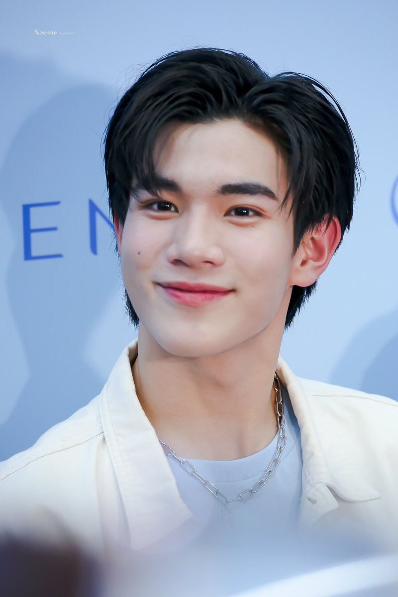 Naenie_N2's tweet image. 230628 : หนูโฟ้ดๆน่ารักจังเลยค้าบบบ 😍

@tawattannn #Fourthnattawat #โฟร์ทณัฐวรรธน์ #GeminiFourth #เจมีไนน์โฟร์ท