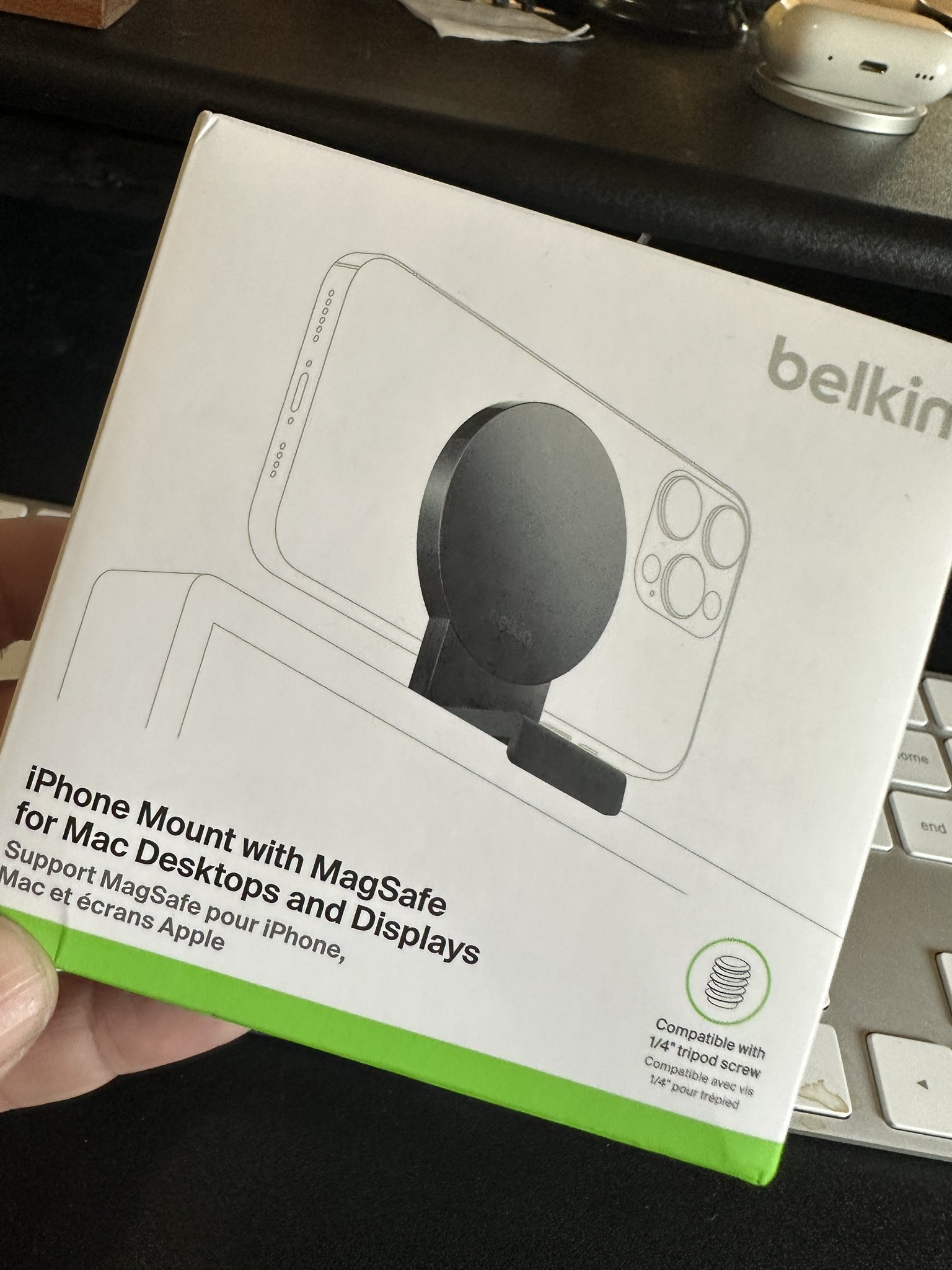 Support d'iPhone Belkin avec MagSafe pour Mac - Apple (FR)