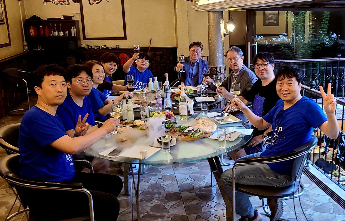 endofcap's tweet image. #FOSS4G-ASIA 2023 Seoul team meeting at Prizren, Kosovo. #FOSS4G2023