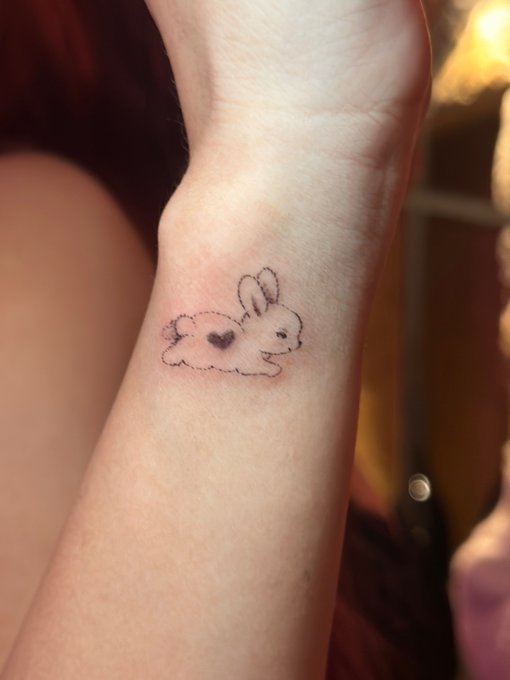 Tattoo reveal,  LOVE IT! https://t.co/2yFc4iUqd7