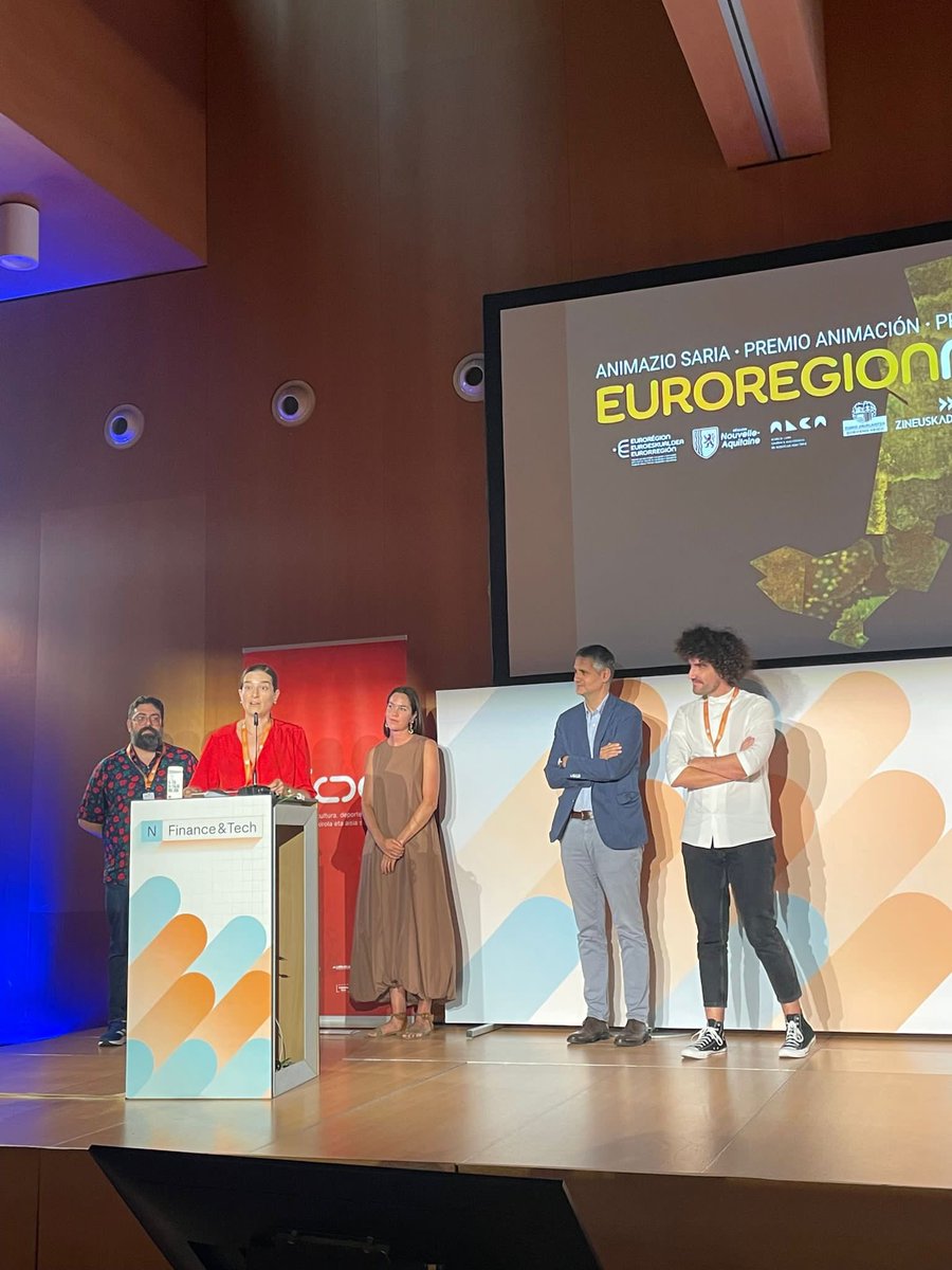 Zineuskadi tweet media