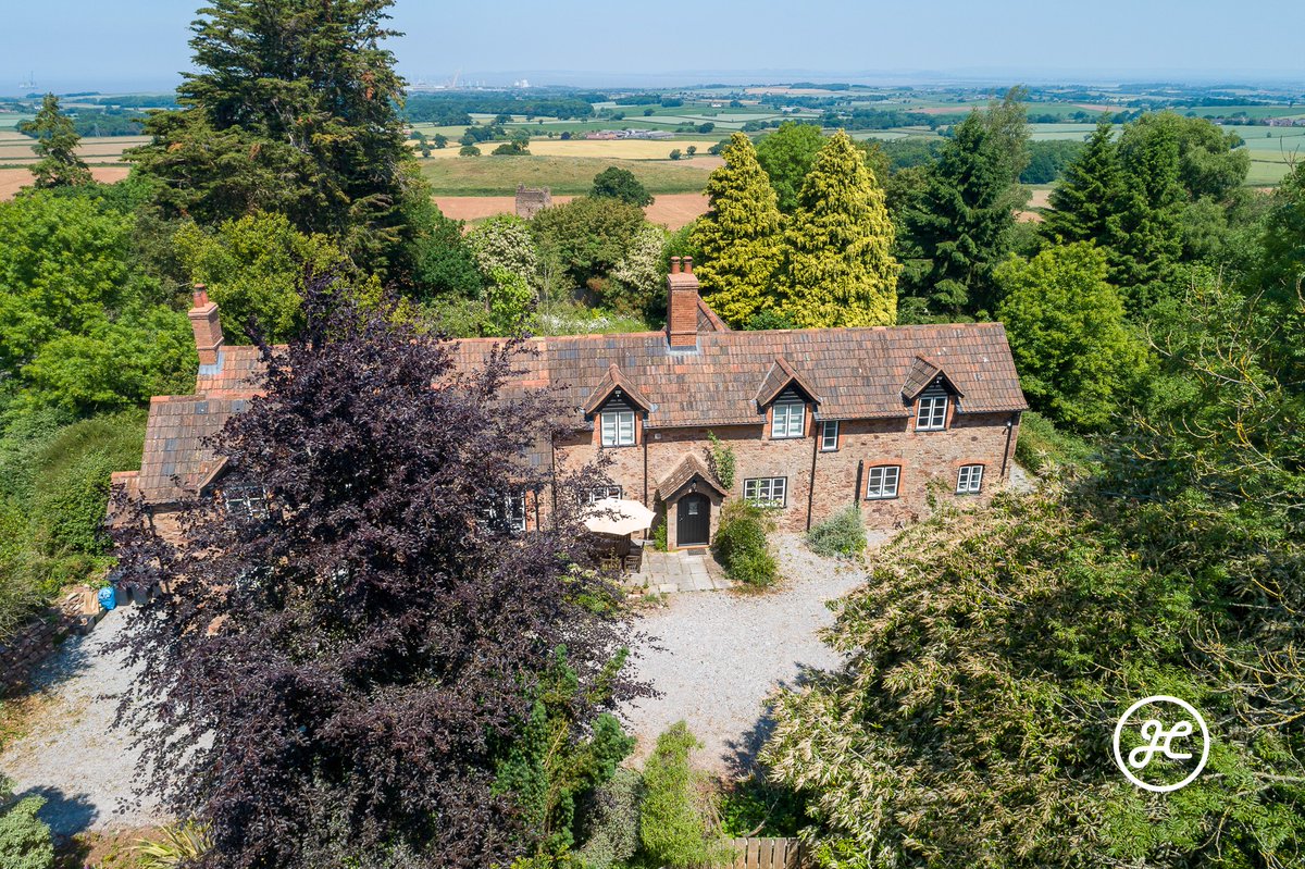 Nestled in the foothills of the Quantocks, an Area of Outstanding Natural Beauty, lies an exceptional character residence. josephcasson.co.uk/property/dodin…

#josephcasson #forsale #movinghome #characterproperty #renovated #familyhome #somerset #bridgwater #taunton