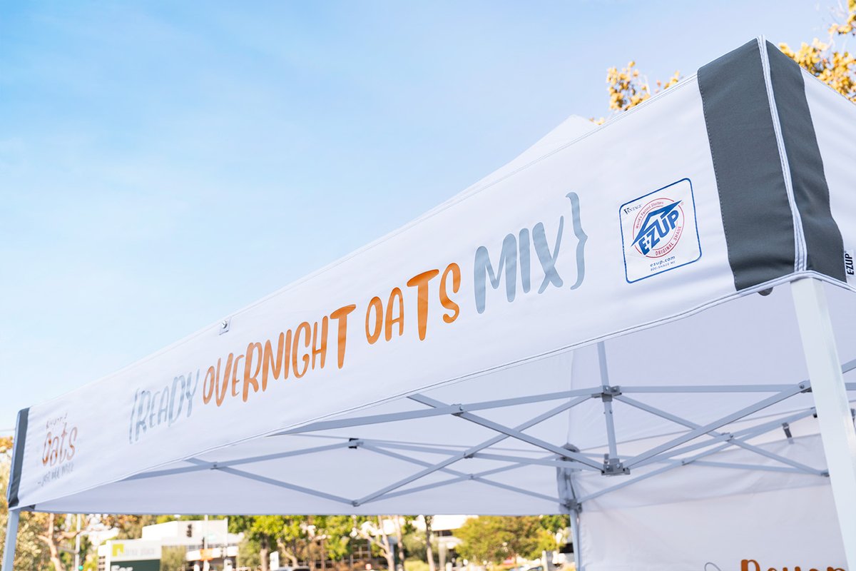 ezupusa's tweet image. Stand out at the next farmers market with a custom setup! 

#ezup #farmersmarket #eventsetup #customcanopy